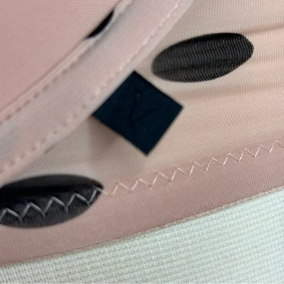 Victoria’s Secret Beige & Black Polka Dot Tee Shirt Bra Unlined Underwire 32DDD - Picture 4 of 11